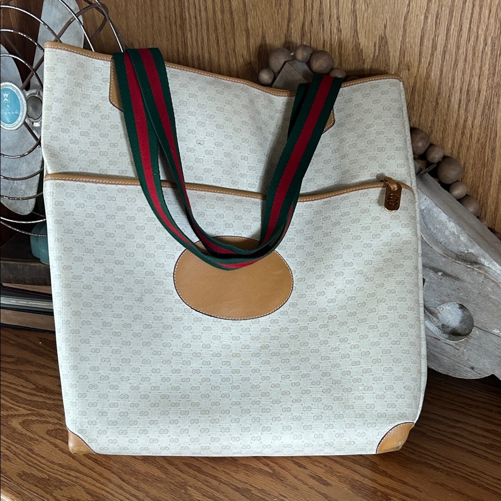 Gucci Cream Tote with Tan and Green-Red Straps